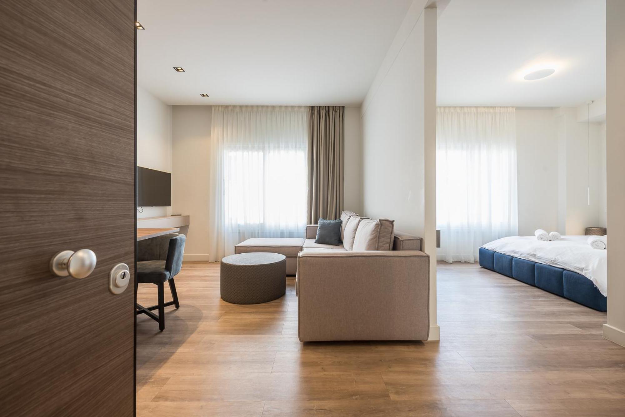Aeiphoria Suites & Rooms - Athens Atenas Exterior foto